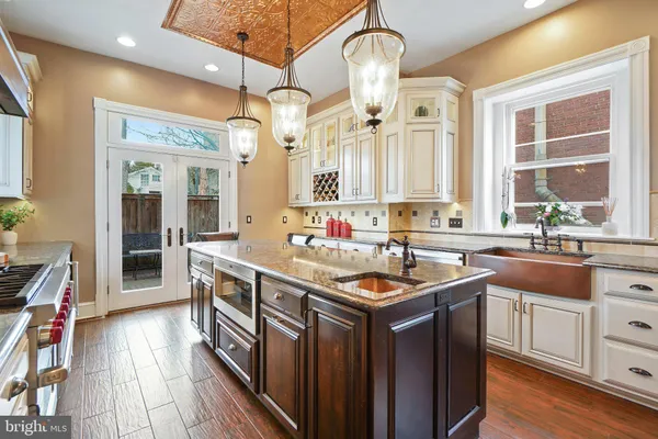 $1,500,000 | 121 West Church Street, Frederick, MD 21701