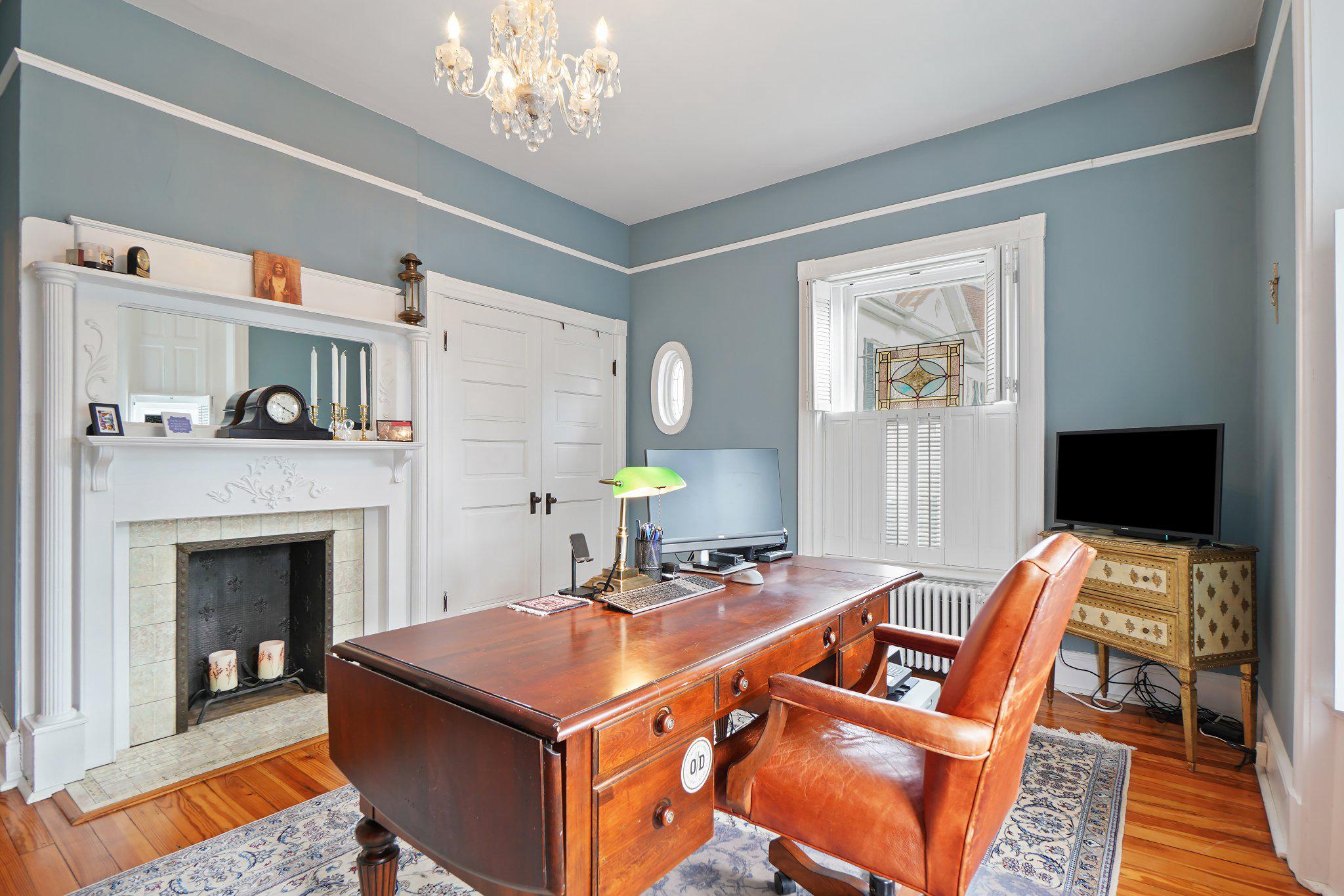 121 West Church Street Frederick, MD 21701 - Photo 53 of 104 Sunny office with vintage elegance.