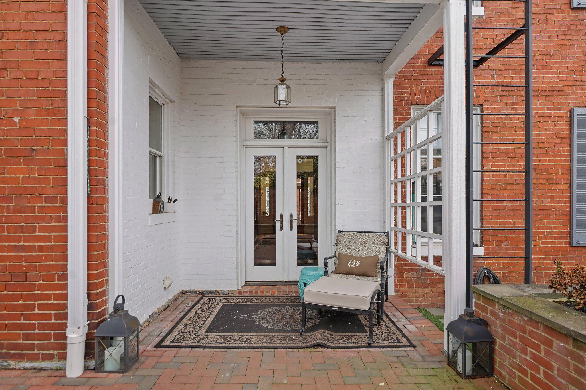 121 West Church Street Frederick, MD 21701 - Photo 65 of 104 Covered back porch
