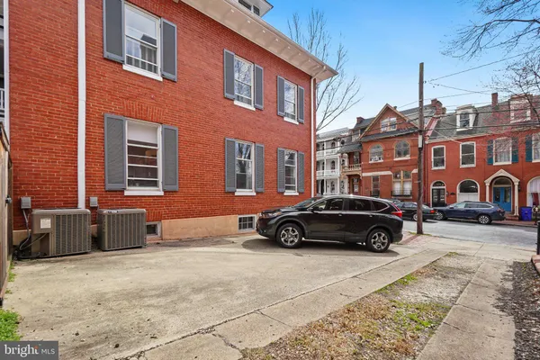 $1,500,000 | 121 West Church Street, Frederick, MD 21701