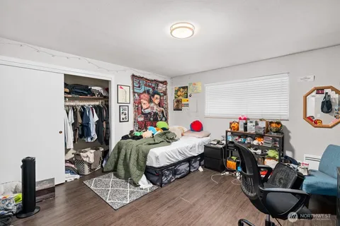 $1,300,000 | 5506 7th Avenue Northwest, Seattle, WA 98107