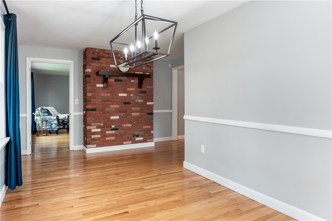 190 Brookhaven Road North Kingstown, RI 02852 - Photo 10 of 39