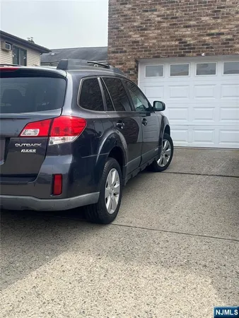 $2,300 | 242 Commercial Avenue, Unit 1, Palisades Park, NJ 07650