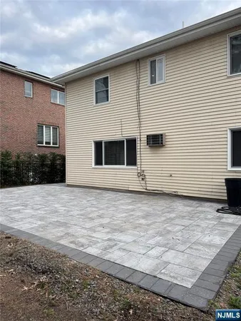 $2,300 | 242 Commercial Avenue, Unit 1, Palisades Park, NJ 07650