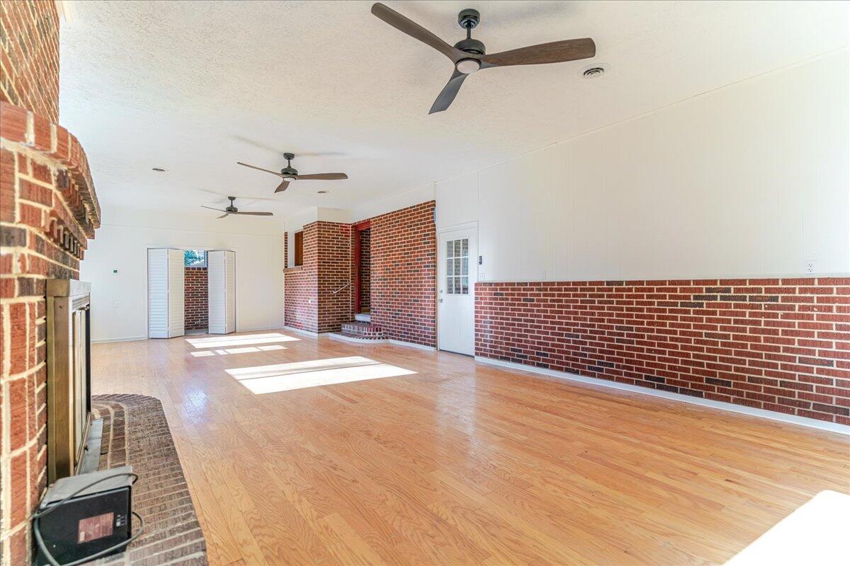 6100 Springfield Road Williston, SC 29853 - Photo 28 of 38