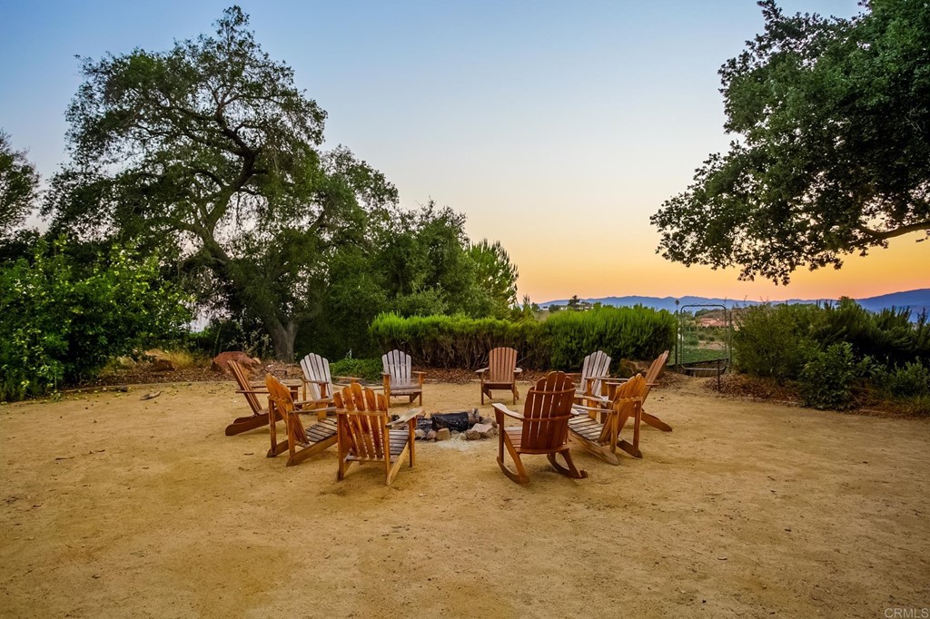 24596 Fuerte Road Temecula, CA 92590 - Photo 31 of 44