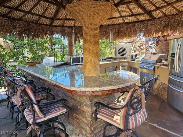 $269,900 | 8175 Arville Street, Unit 265, Las Vegas, NV 89139