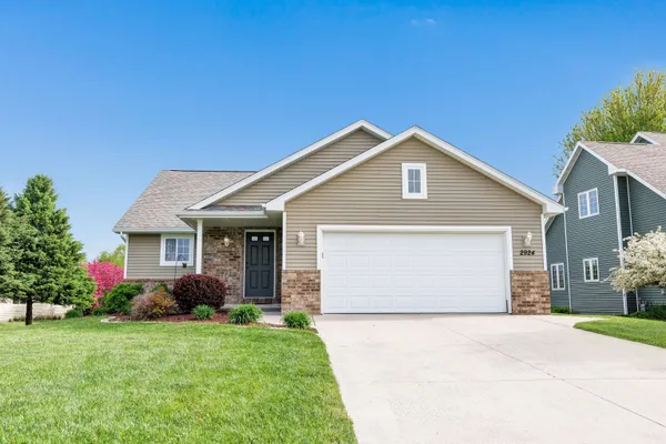 $449,900 | 2924 Nandina Way, Green Bay, WI 54313