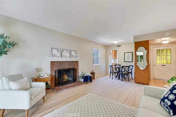 $925,000 | 617 North Vista Bonita Avenue, Glendora, CA 91741