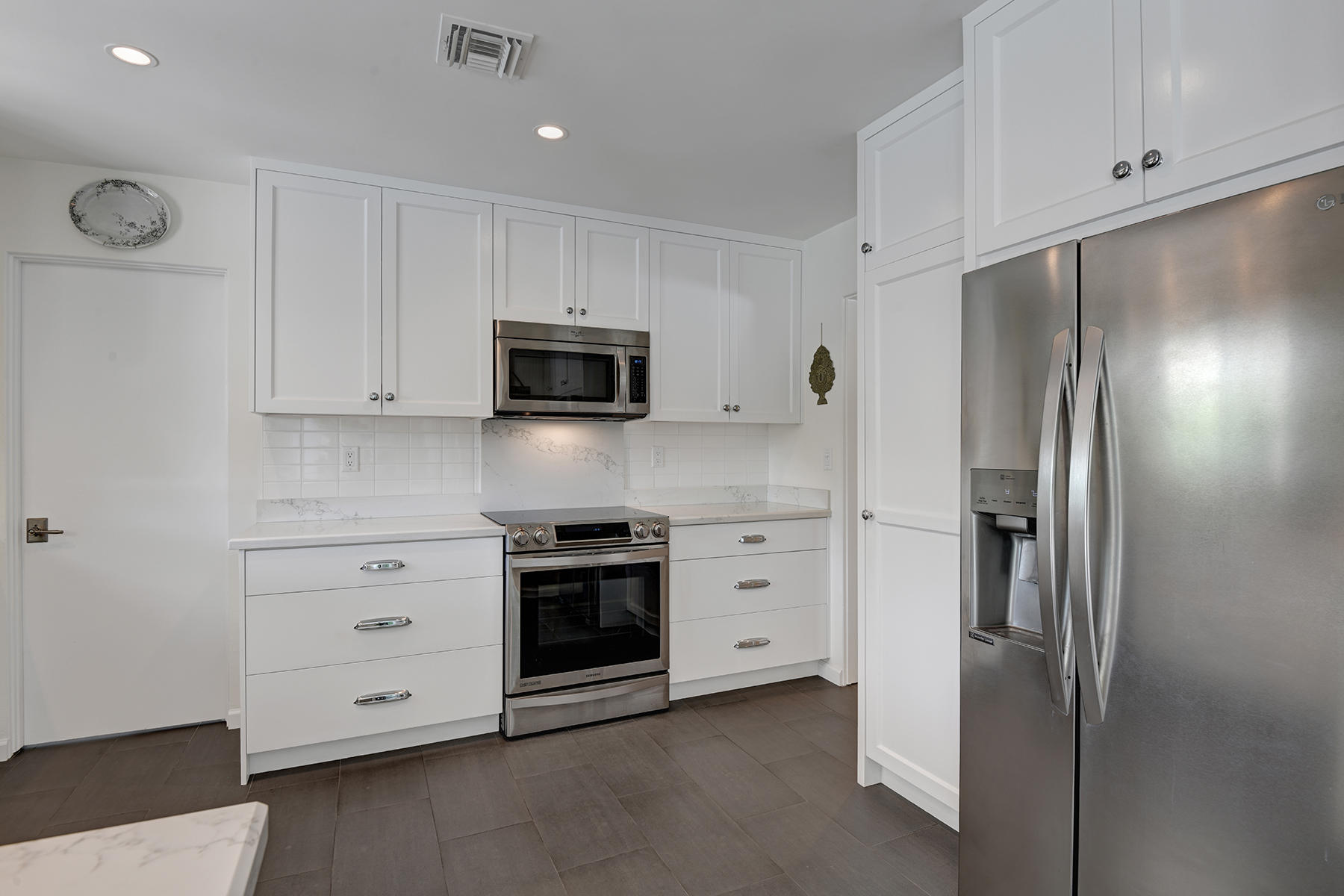 2989 East Sonora Road Palm Springs, CA 92264 - Photo 11 of 33 KITCHEN TIGHT MLS
