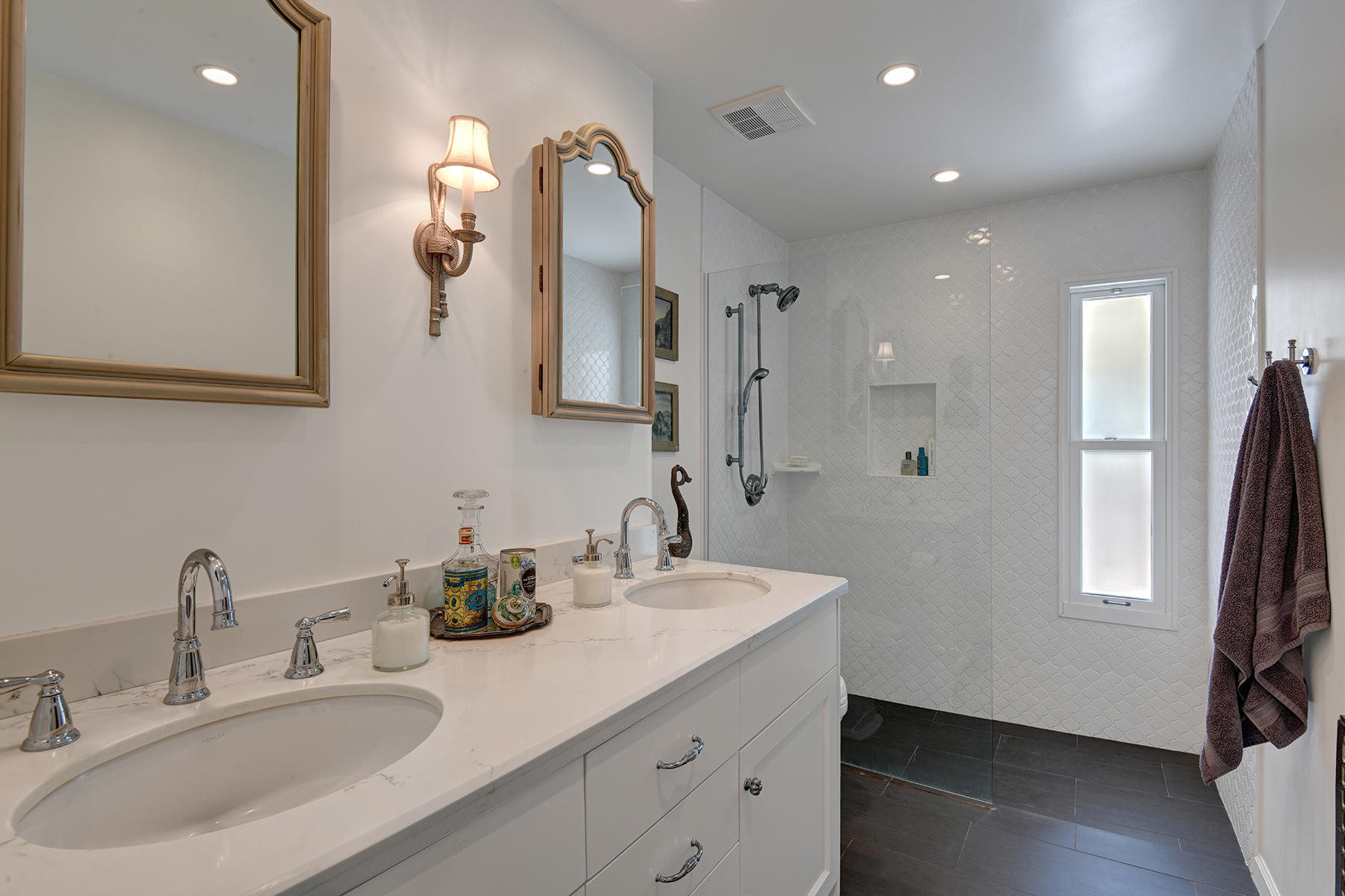 2989 East Sonora Road Palm Springs, CA 92264 - Photo 16 of 33 PRIMARY BATHROOM MLS