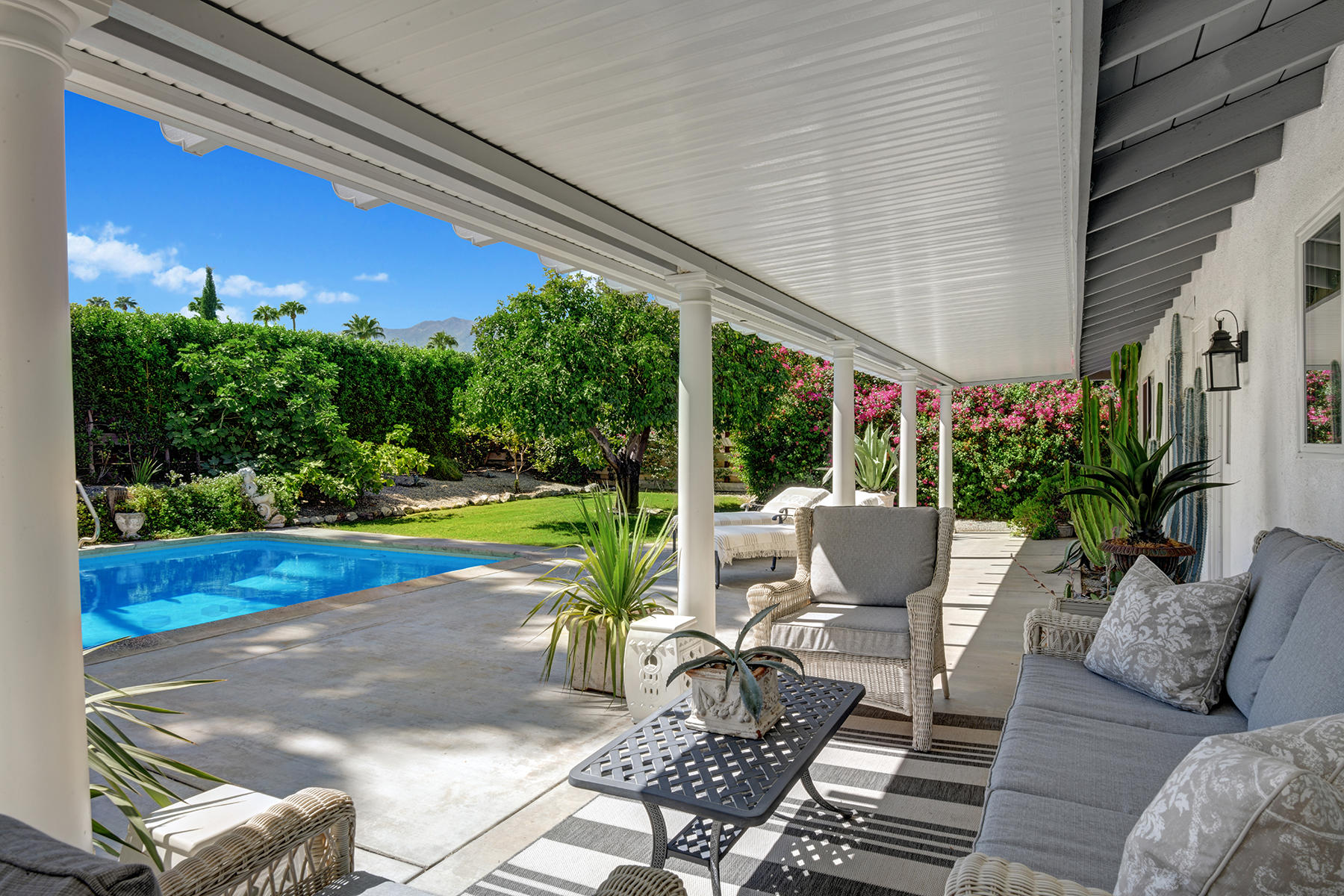2989 East Sonora Road Palm Springs, CA 92264 - Photo 29 of 33 COVERED BACK PATIO LIVING AREA TO POOL M