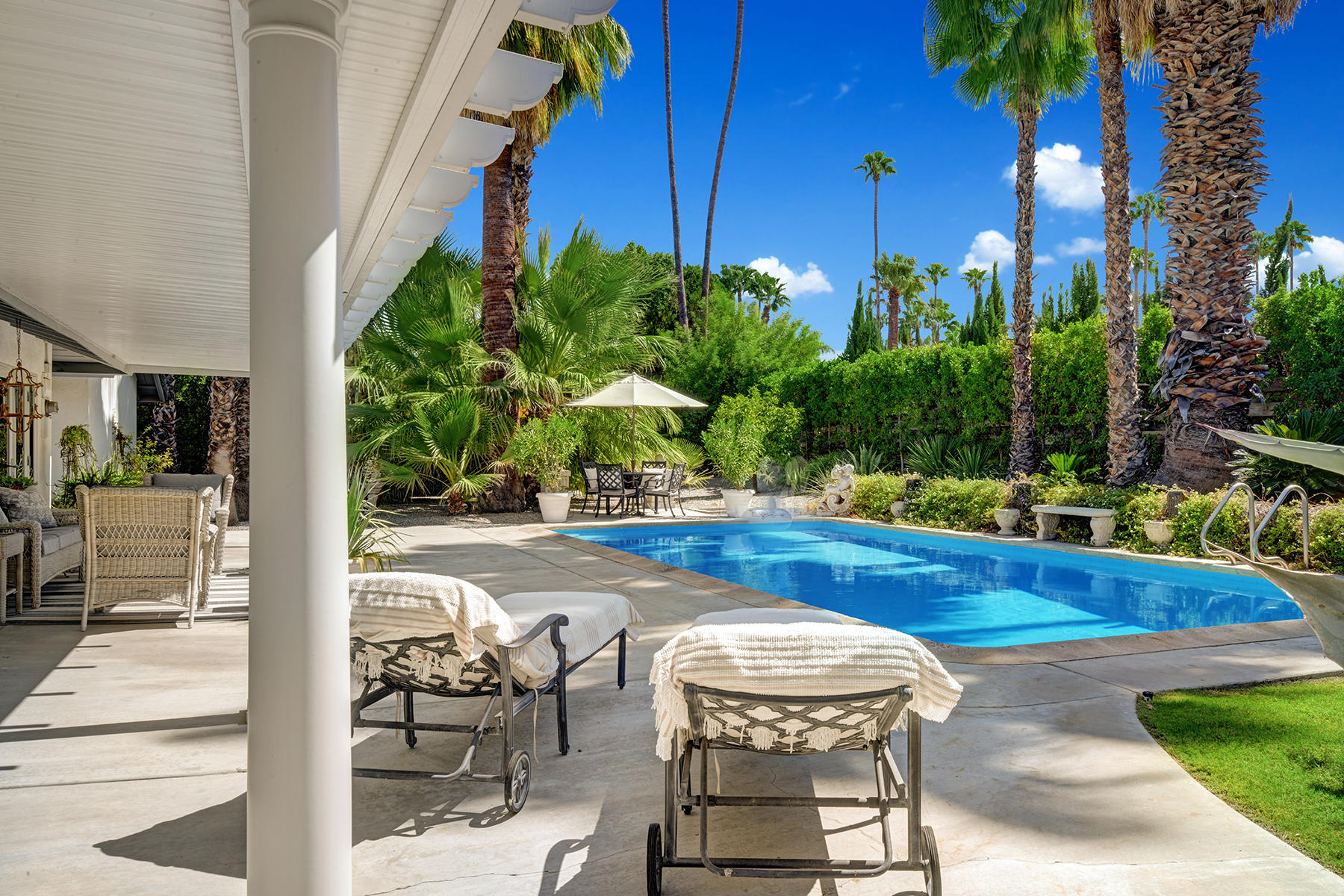 2989 East Sonora Road Palm Springs, CA 92264 - Photo 30 of 33 CHAISES TO POOL MLS