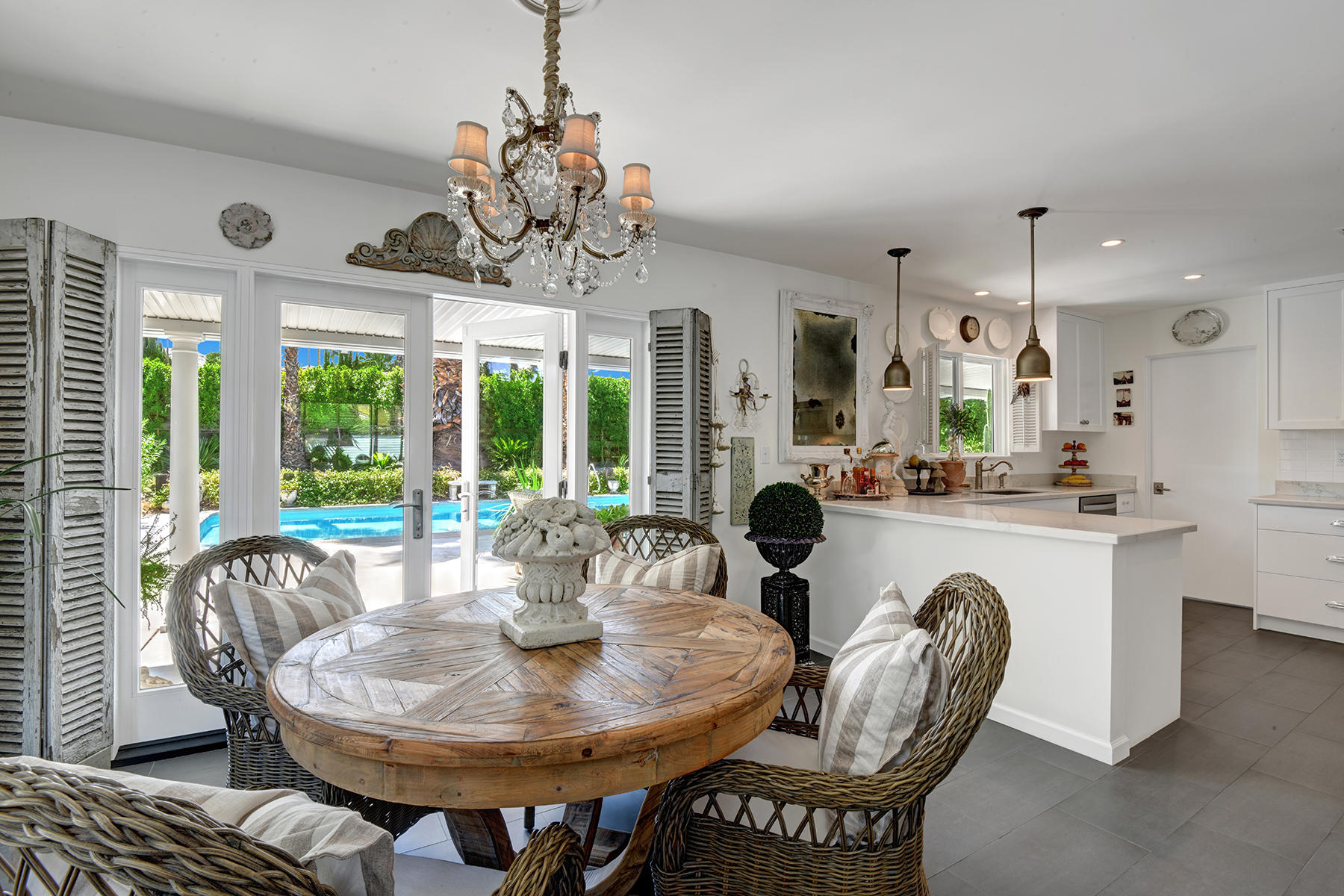 2989 East Sonora Road Palm Springs, CA 92264 - Photo 6 of 33 DINING ROOM TO KITCHEN AND POOL YARD MLS
