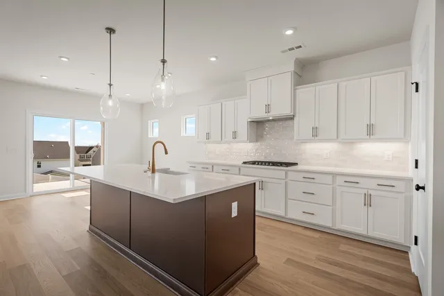 $689,900 | 520 Blue Olive Drive, Smyrna, TN 37167