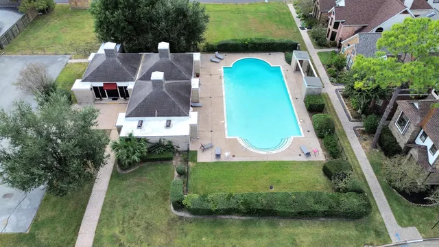 $2,200 | 18209 Vinland Drive, Houston, TX 77058