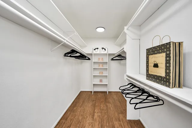 $2,200 | 18209 Vinland Drive, Houston, TX 77058