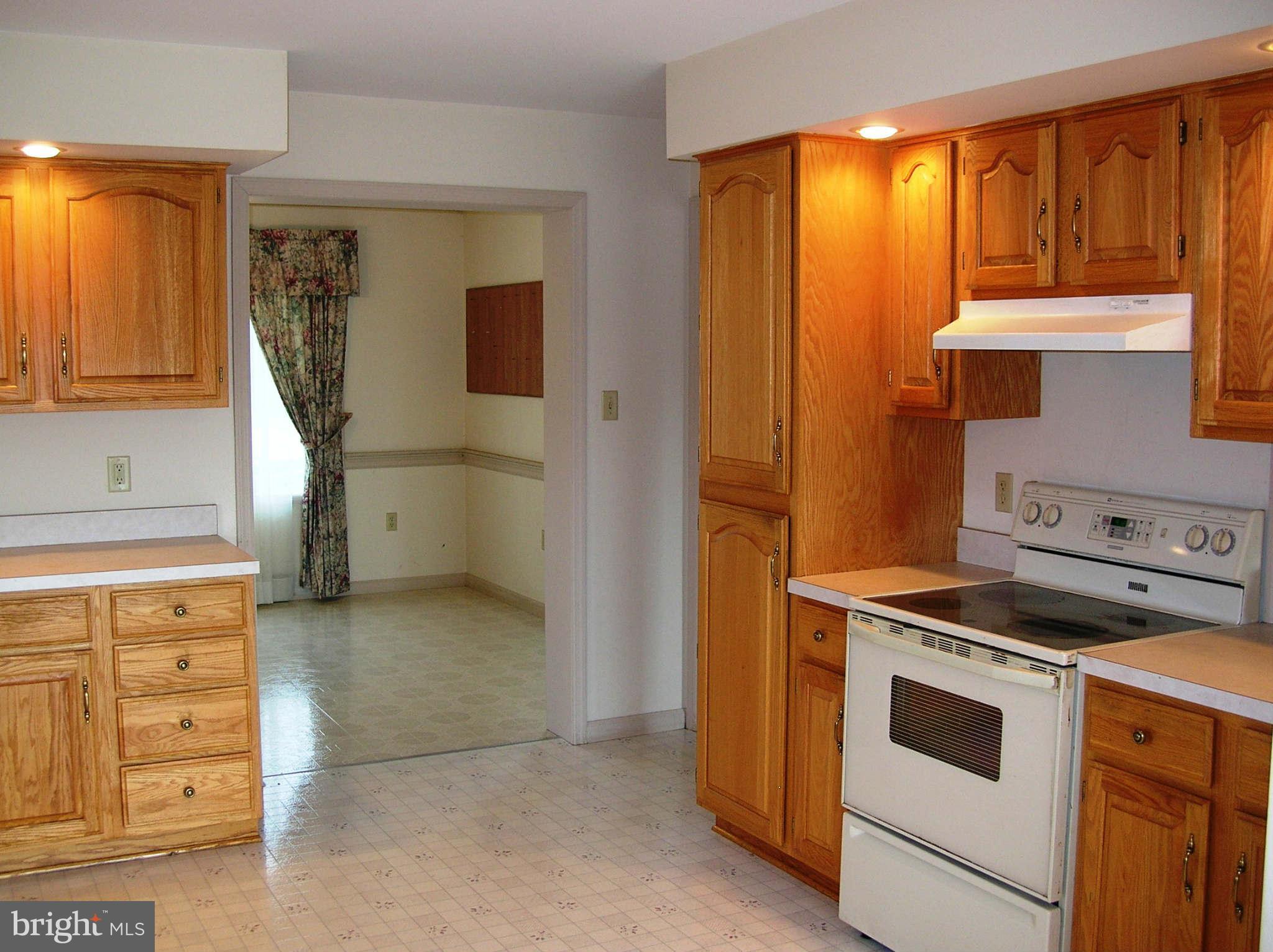 4836 Broad Run Road Jefferson, MD 21755 - Photo 9 of 20 Kitchen