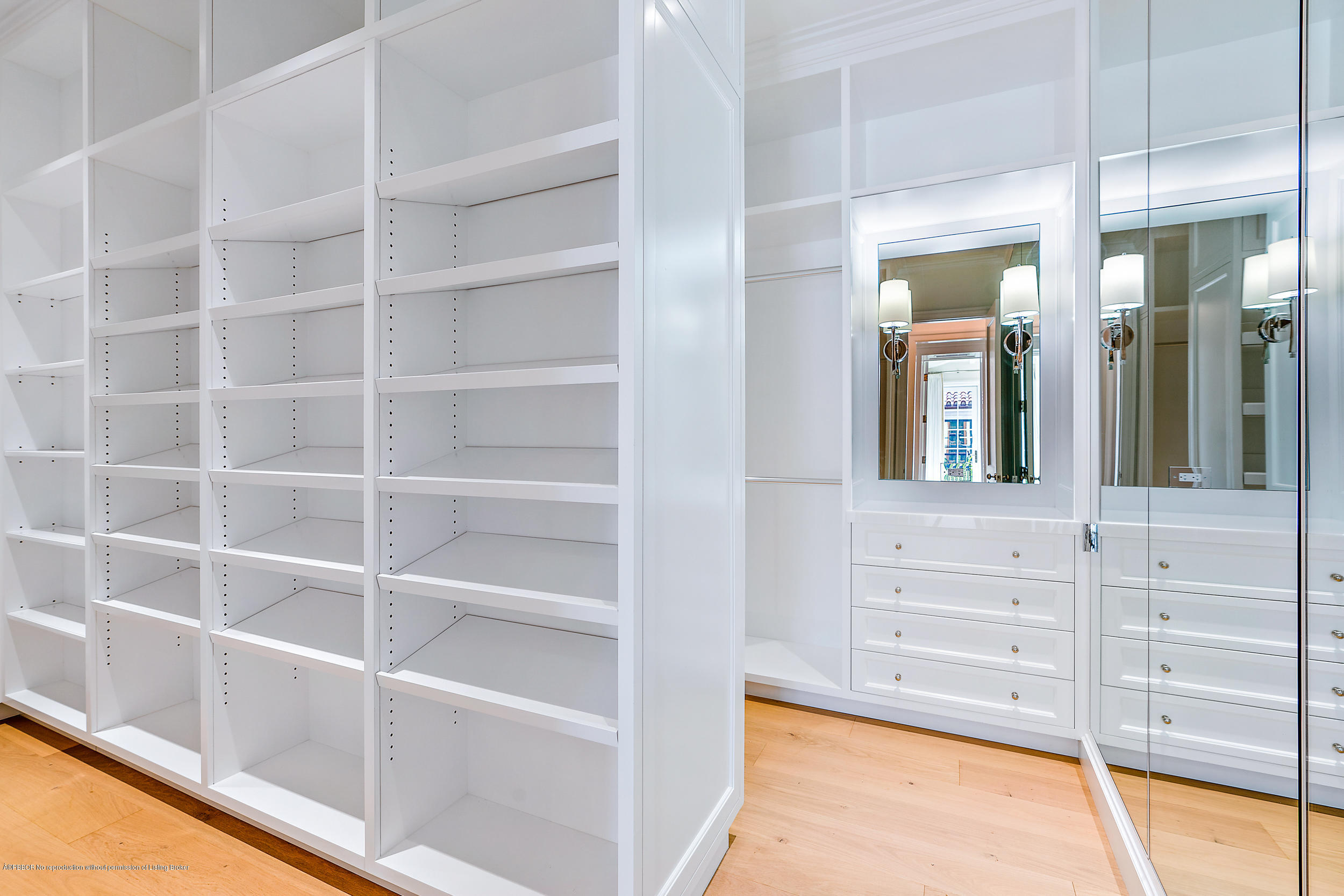 3 Via Flagler Palm Beach, FL 33480 - Photo 28 of 42 a view of a dresser