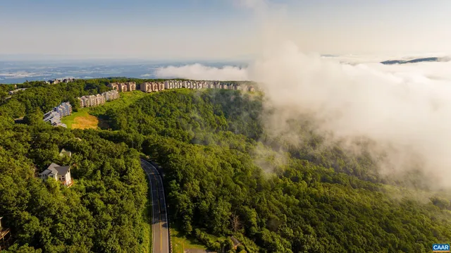 $550,000 | 18 Grassy Overlook, Wintergreen, VA 22967