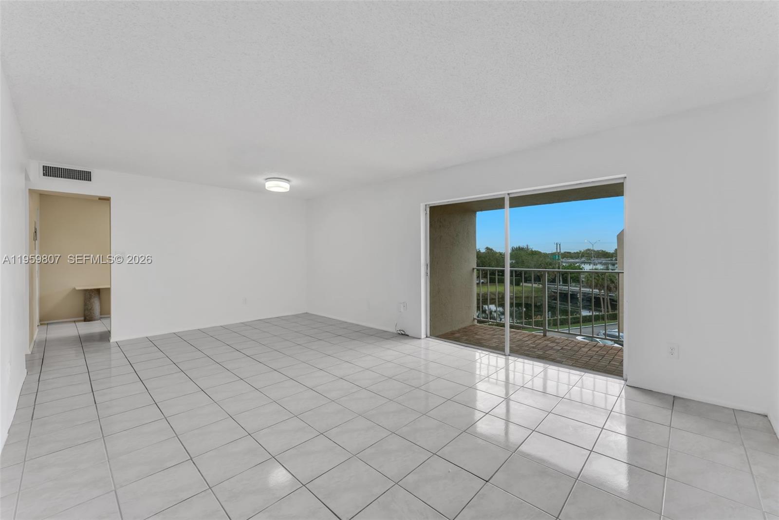 7725 Southwest 86th Street, Unit A1419 Miami, FL 33143 - Photo 9 of 23