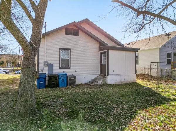 $1,400 | 1123 West Morgan Street, Denison, TX 75020