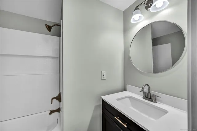 $144,900 | 56 Burgundy Hill Lane, Unit 56, Middletown, CT 06457