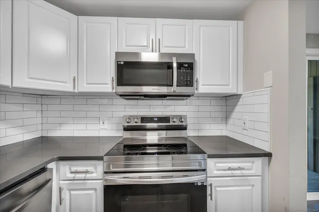 $144,900 | 56 Burgundy Hill Lane, Unit 56, Middletown, CT 06457