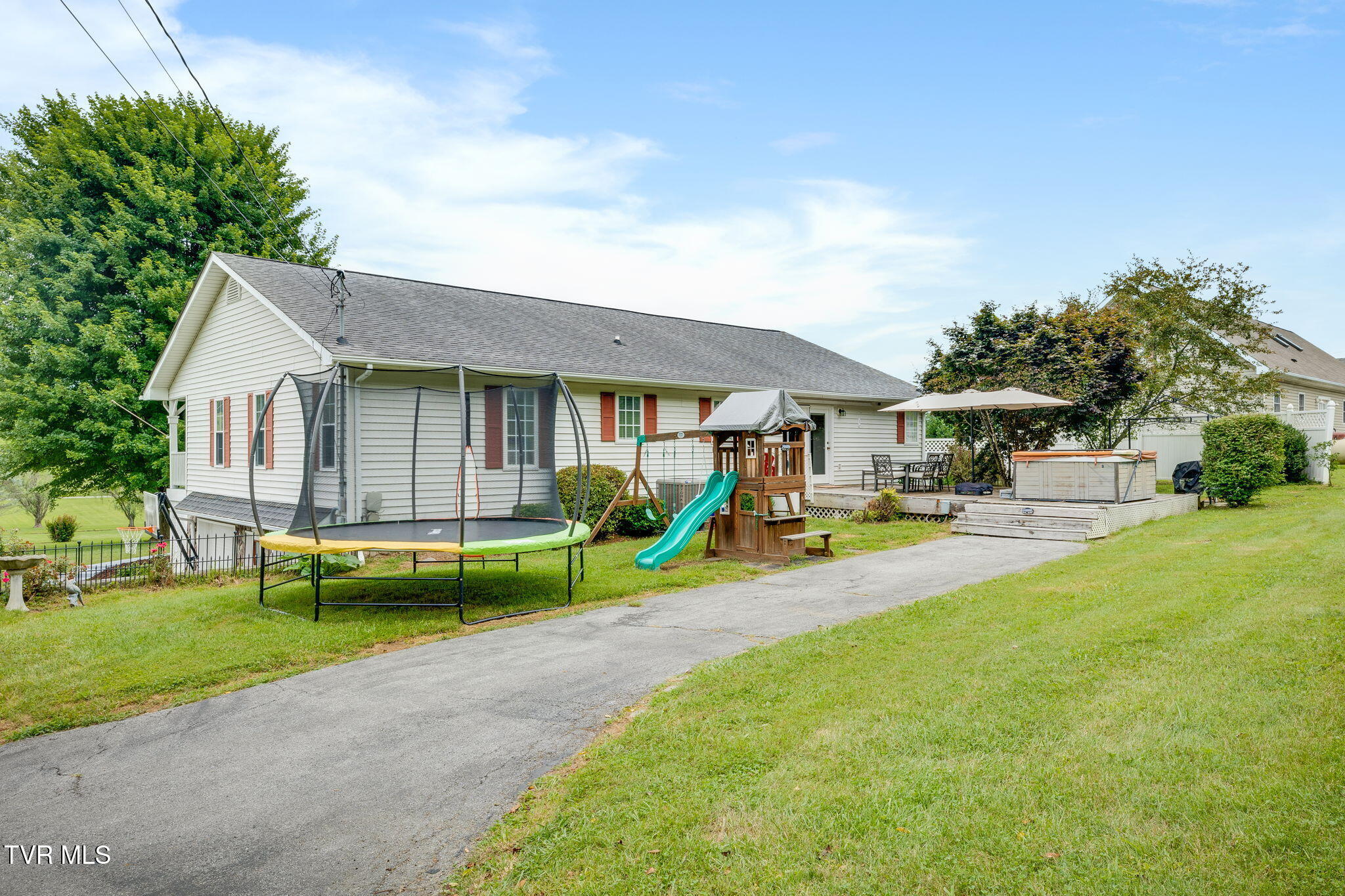 5394 Dishner Valley Road Bristol, VA 24202 - Photo 33 of 41 033