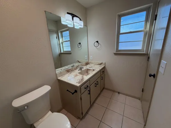 $2,100 | 5711 Autumn Place, Amarillo, TX 79109