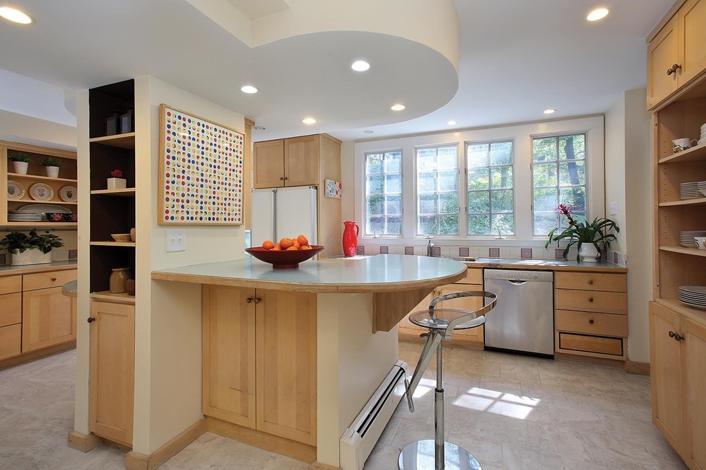 76 Clark Road Brookline, MA 02445 - Photo 3 of 7