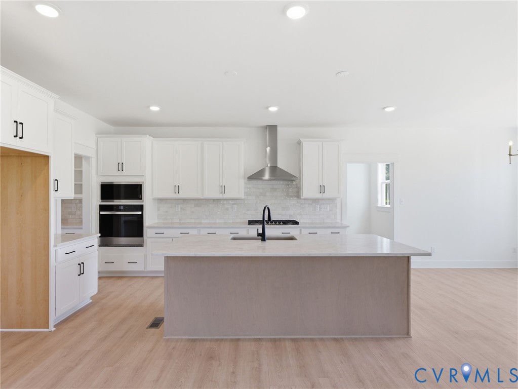 18112 Copper Fox Loop Moseley, VA 23120 - Photo 2 of 29