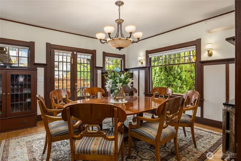 $2,500,000 | 2910 North 28th Street, Tacoma, WA 98407