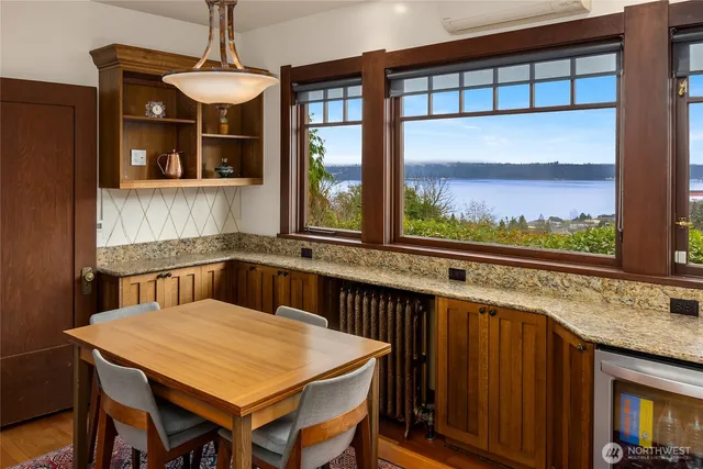 $2,500,000 | 2910 North 28th Street, Tacoma, WA 98407