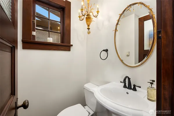 $2,250,000 | 2910 North 28th Street, Tacoma, WA 98407