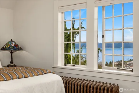 $2,500,000 | 2910 North 28th Street, Tacoma, WA 98407