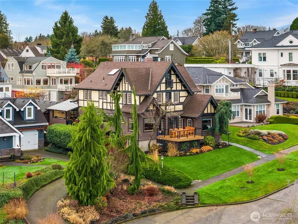$2,250,000 | 2910 North 28th Street, Tacoma, WA 98407