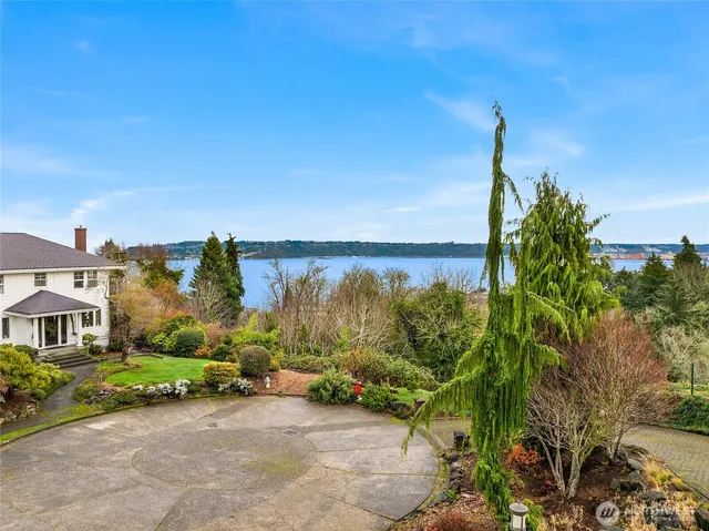 $2,500,000 | 2910 North 28th Street, Tacoma, WA 98407