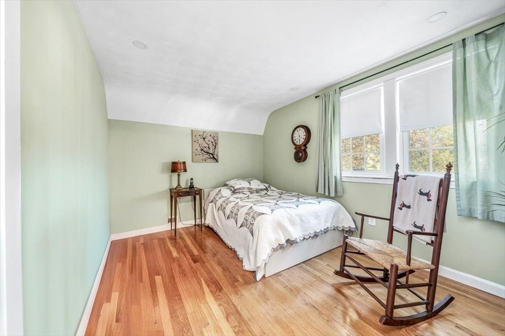 249 High Street Hingham, MA 02043 - Photo 16 of 28