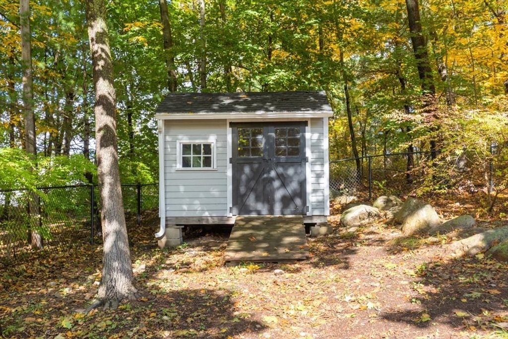 249 High Street Hingham, MA 02043 - Photo 25 of 28