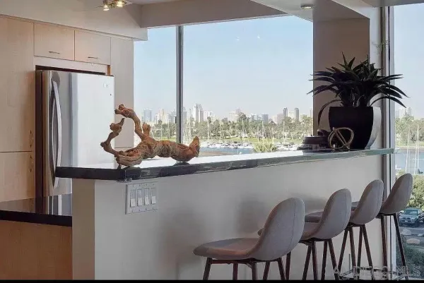 $9,000 | 1770 Avenida Del Mundo, Unit 204, Coronado, CA 92118