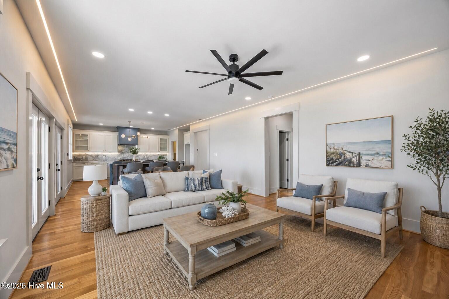 208 Radio Island Road Morehead City, NC 28516 - Photo 19 of 80 Living room vs
