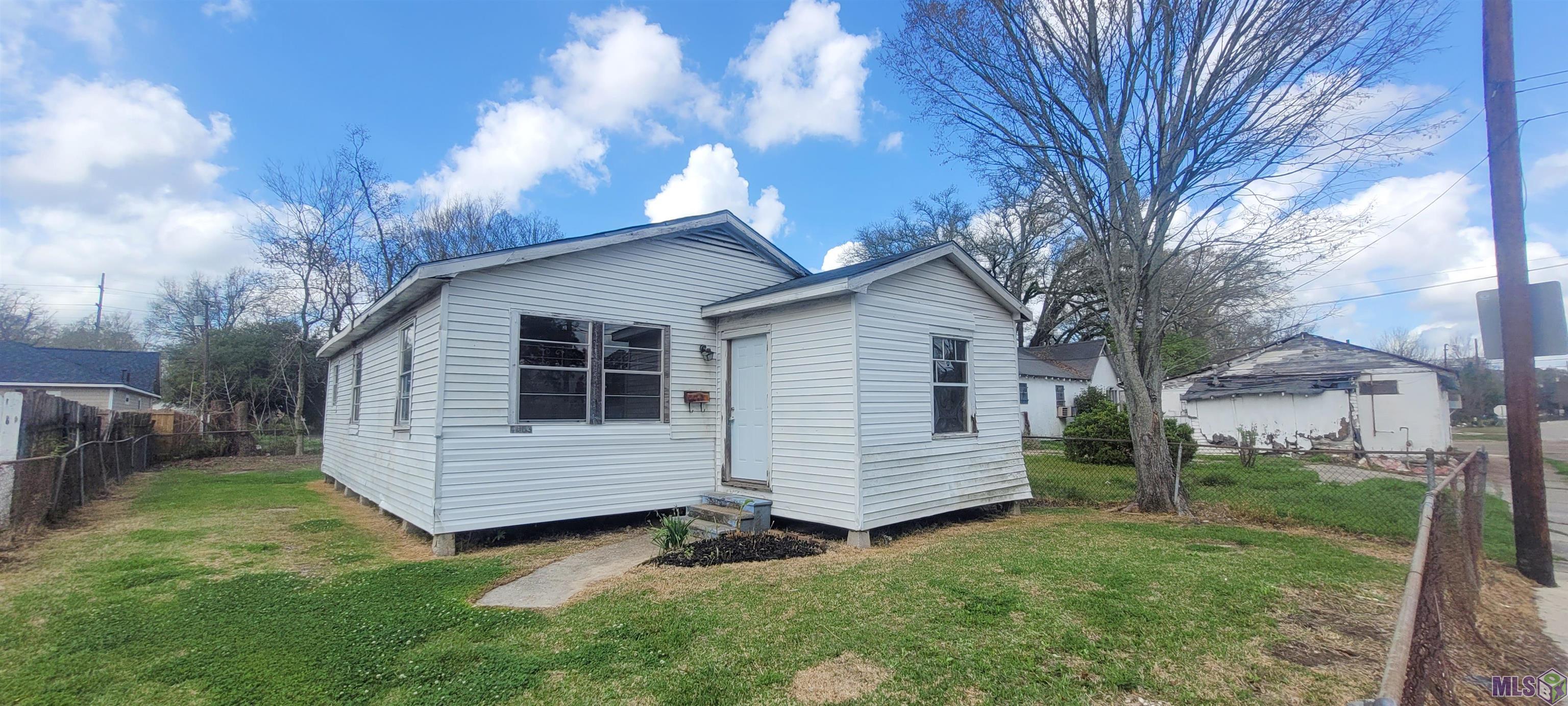 1453 North 47th Street Baton Rouge, LA 70802 - Photo 1 of 11