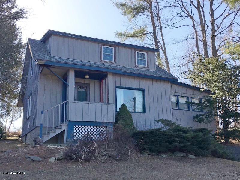 45 Upland Road Pittsfield, MA 01201 - Photo 1 of 34 IMG_6148