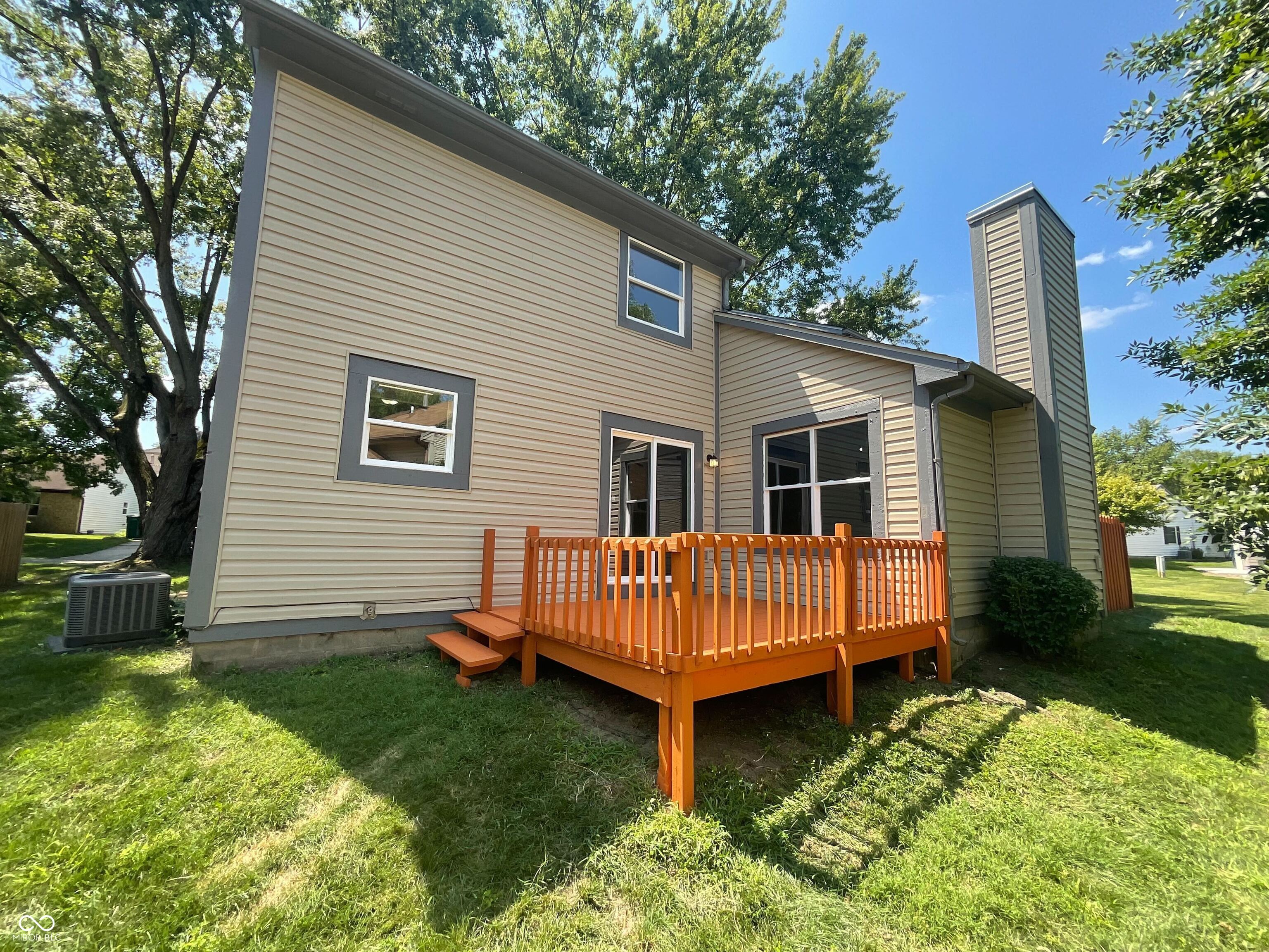 3114 Valley Farms Road Indianapolis, IN 46214 - Photo 8 of 24 Gallery Image 8