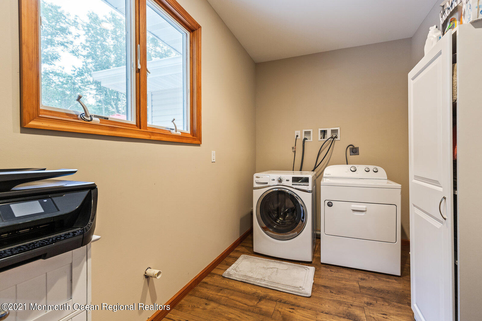 60 Hopkins Road New Egypt, NJ 08533 - Photo 36 of 46 037_36utility_room