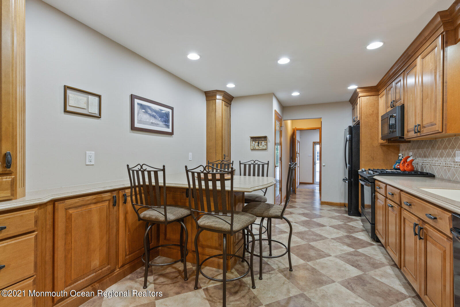 60 Hopkins Road New Egypt, NJ 08533 - Photo 10 of 46 011_10kitchen