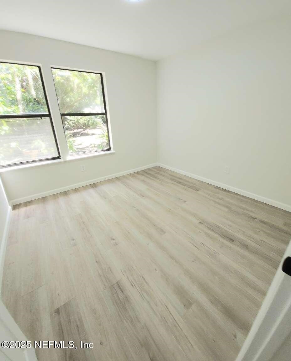 1347 Autumn Trace Fernandina Beach, FL 32034 - Photo 13 of 20 an empty room with a window
