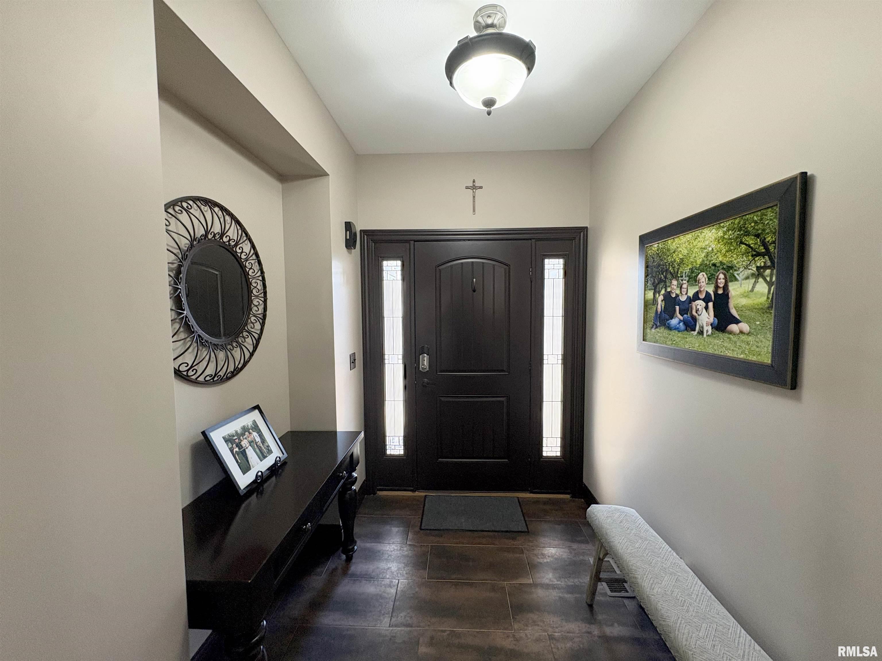 1441 Jadens Way Washington, IL 61571 - Photo 3 of 58