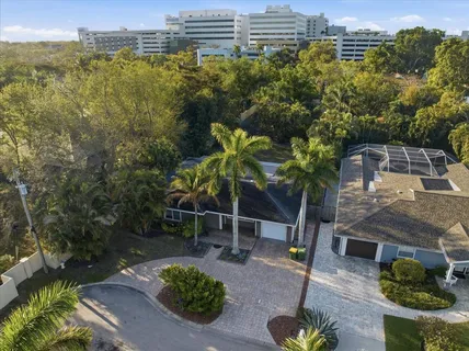 $2,500,000 | 1894 Loma Linda Street, Sarasota, FL 34239